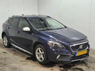 uszkodzony samochody osobowe Volvo V-40 V40 Cross Country 1.6 T4 GTDi 16V Hatchback 2013/1