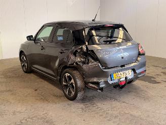 Suzuki Swift 1.2 VVT 12V Hybrid Hatchback picture 7