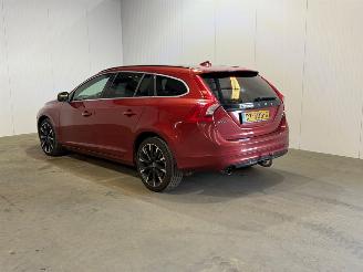 Unfallwagen Volvo V-60 1.6 D2 Summum 2013/8