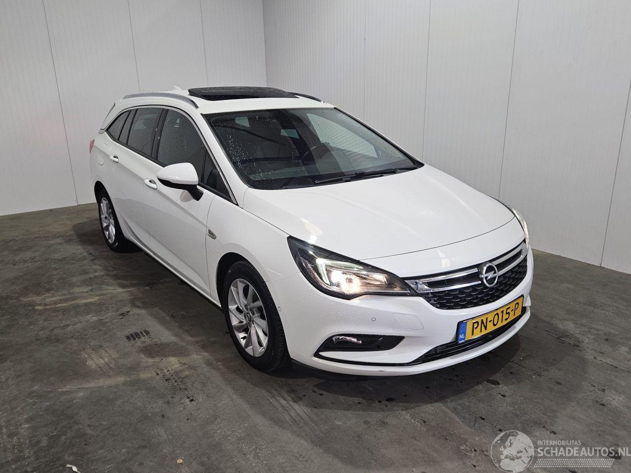 Opel Astra SPORTS TOURER+ 1.6 CDTI 110 16V Combi/o  Diesel 1.598cc 81kW (110pk) FWD