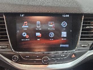 Opel Astra SPORTS TOURER+ 1.6 CDTI 110 16V Combi/o  Diesel 1.598cc 81kW (110pk) FWD picture 12