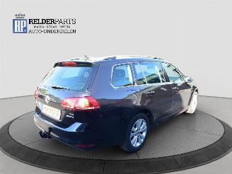 Volkswagen Golf 1.0 TSI picture 5