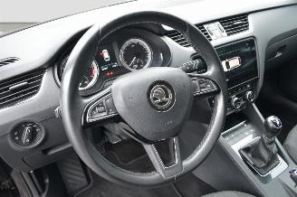 Skoda Octavia 1.6 TDI picture 10