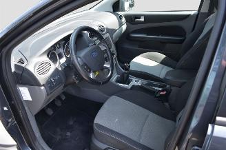 Ford Focus 1.6 16V picture 9