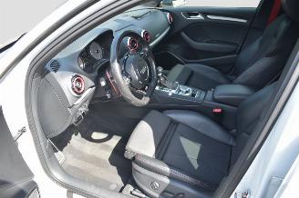 Audi S3 SPORTBACK 2.0 TFSI QUATRO PANO picture 9