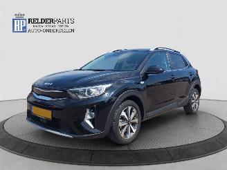 krockskadad bil auto Kia Stonic 1.0 T GD-I  MHEV DYNAMIC 2021/9
