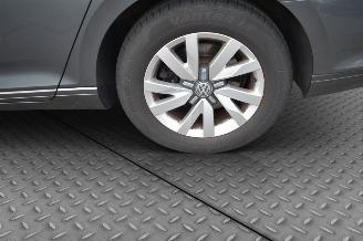 Volkswagen Passat 1.6 TDI DSG  NAVI GESTOLEN picture 22