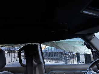 Land Rover Defender 2.0 P400e 110 X-Dynamic picture 31