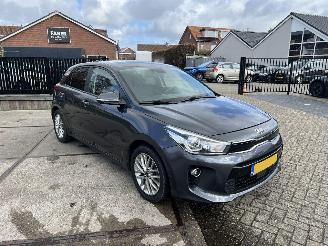 Voiture accidenté Kia Rio 1.0 TGDI DynamicLine 2017/6
