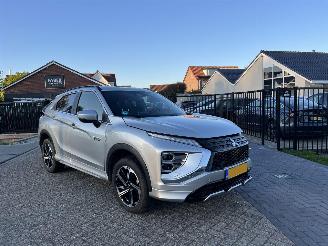uszkodzony samochody osobowe Mitsubishi Eclipse Cross 2.4 PHEV Executive | 64.655 KM!! 2023/3