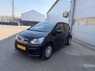 Volkswagen Up! 1.0 move up! BlueMotion picture 2