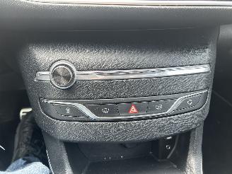 Peugeot 308 SW 1.2 PureTech GT-line picture 31