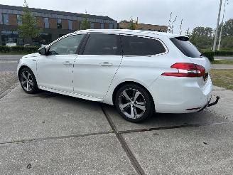 Peugeot 308 SW 1.2 PureTech GT-line picture 8