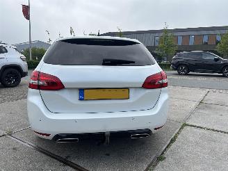 Peugeot 308 SW 1.2 PureTech GT-line picture 11