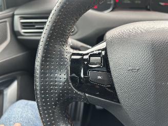 Peugeot 308 SW 1.2 PureTech GT-line picture 17