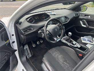 Peugeot 308 SW 1.2 PureTech GT-line picture 21