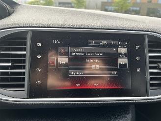 Peugeot 308 SW 1.2 PureTech GT-line picture 15