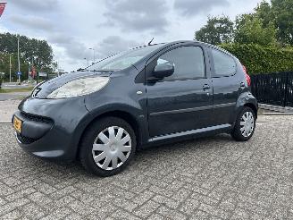 Peugeot 107 1.0-12V 152.682 KM !! picture 4