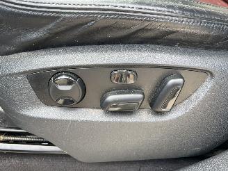Volkswagen Touareg 3.0 TSI Hybrid picture 11