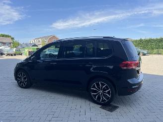 Volkswagen Touran 1.5 TSI Comfortline 7p picture 11