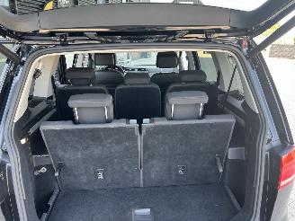 Volkswagen Touran 1.5 TSI Comfortline 7p picture 19