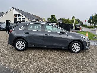 Kia Ceed 1.4 T-GDi ExecutiveLine AUTOMAAT!! picture 13