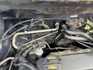 Mazda 5 1.8 S 7p brandschade motor picture 20