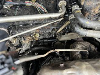 Mazda 5 1.8 S 7p brandschade motor picture 21