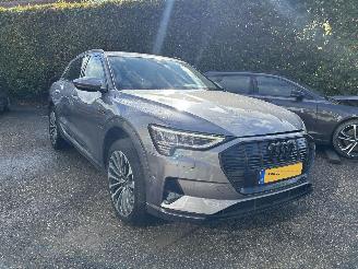 skadebil auto Audi E-tron 55 quattro Advanced edition 95 kWh 2022/7