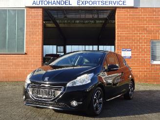 škoda osobní automobily Peugeot 208 1.2i Intuitive, Leer, Navi-MMS, Cruise & Climate 2013/3