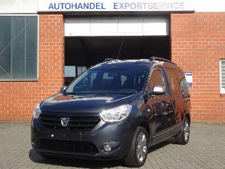 skadebil auto Dacia Dokker Celebration 1.5 DCI 66kw, Navi, Camera, DAB+, Airco, Cruise 2016/2