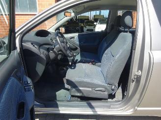 Toyota Yaris 1.3 VVT-i Terra 86pk, Airco, Stuurbekr. 99.000 km ! picture 10