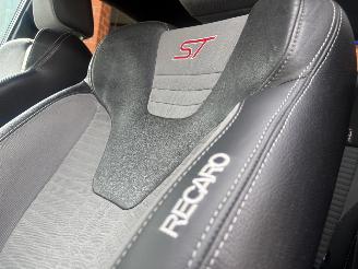 Ford Fiesta 1.6 EcoBoost ST1 134KW , Recaro kuipstoelen, Airco, Cruisecontrol picture 12