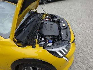 Peugeot e-208 EV GT Pack 50 kWh, Panorama, Leer/alca, Navi, Climate & Cruise Control picture 10