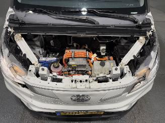 Maxus eDeliver3 SWB 90kW 53kWh picture 26