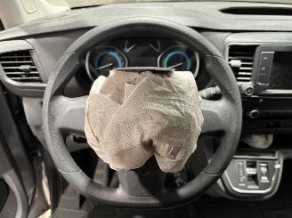 Peugeot e-Expert 75kWh 100kW  Long Premium picture 28