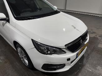 Peugeot 308 1.2 PureTech 81kW Blue Lease picture 15