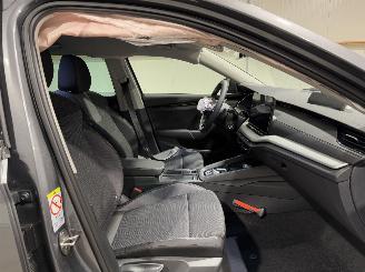 Skoda Octavia 1.5TSI 85kW MHEV Business Edition picture 40