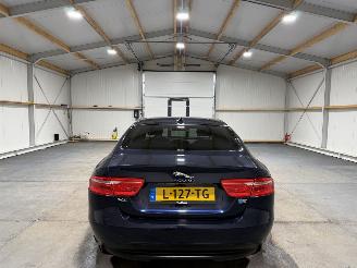 Jaguar XE 2.0D 120kW Portfolio Clima Navi picture 7