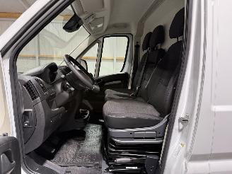 Opel Movano 2.2D 121kW Zwaar L2H2 picture 28