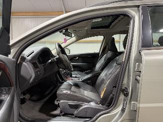 Volvo V-70 2.4 D5 136kW  Automaat Leder Kinetic picture 24