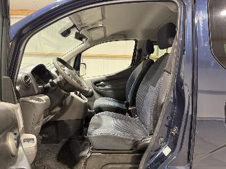 Nissan Evalia 1.6 81kW Acenta 7 Persoons picture 33