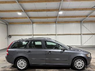 skadebil auto Volvo V-50 2.4 103kW Clima Momentum 2004/8