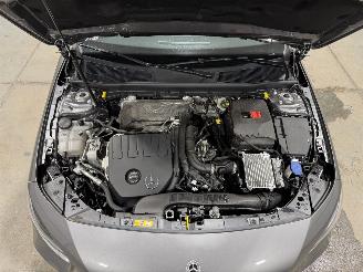 Mercedes A-klasse 180 100kW Automaat Panoramadak Star Edition picture 29