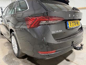 Skoda Octavia 1.0e-TFSI 81kW Automaat Pano Business Edition picture 33