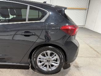 Ford Focus 1.0Ecoboost 92kW Hybrid Titanium picture 15