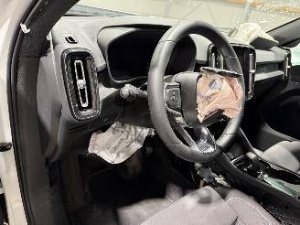 Volvo C-40 82kWh 185kW Single Motor Extended Range Plus picture 41