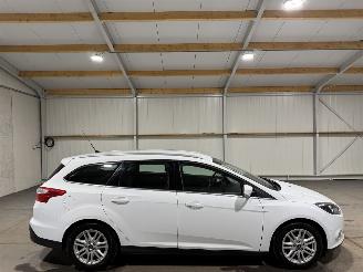 krockskadad bil auto Ford Focus 1.0 EcoBoost 92kW Edition Plus 2014/1
