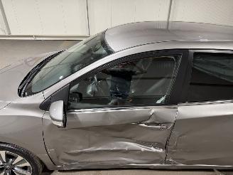 Nissan Pulsar 1.2DIG-T 85kW Tekna picture 22