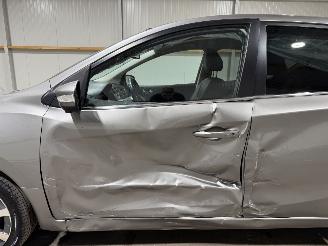 Nissan Pulsar 1.2DIG-T 85kW Tekna picture 18